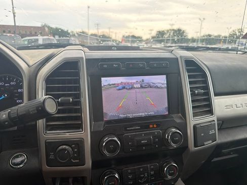 Used 2020 Ford F350 Lariat w/ Lariat Ultimate Package AWD/4WD image 13
