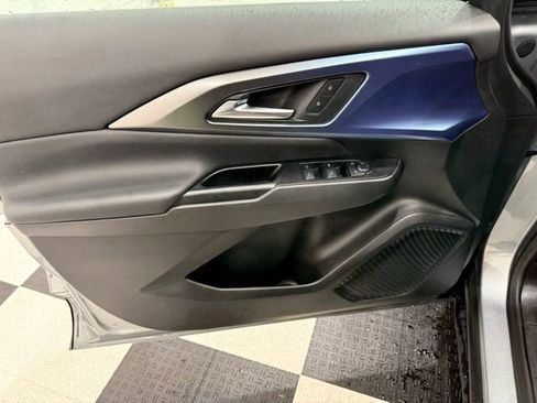 New 2026 Chevrolet Equinox EV LT image 9