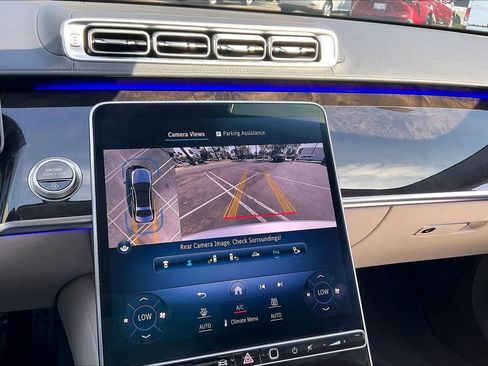 Used 2021 Mercedes-Benz S 580 4MATIC Sedan image 25