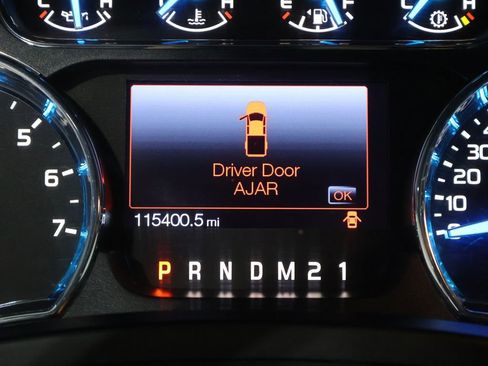 Used 2014 Ford F150 Lariat w/ Lariat Chrome Package AWD/4WD image 40