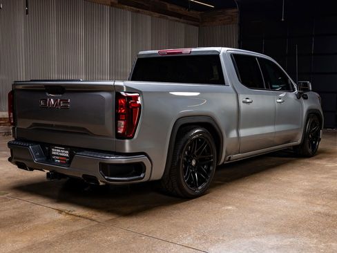 Used 2024 GMC Sierra 1500 Elevation w/ X31 Off-Road Package image 9