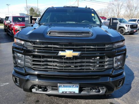 Certified 2024 Chevrolet Silverado 2500 Custom w/ Custom Convenience Package image 13