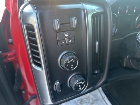 Used 2014 Chevrolet Silverado 1500 LT w/ LT Convenience Package image 18