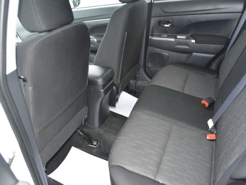 Used 2020 Mitsubishi Outlander Sport AWD image 11