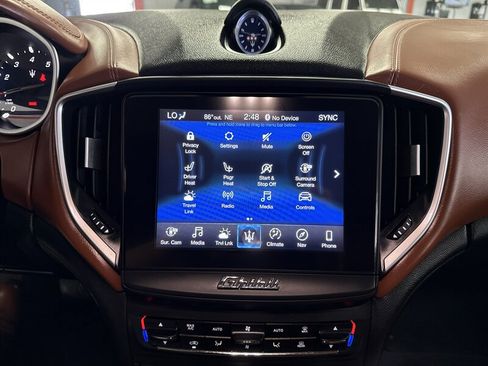 Used 2019 Maserati Ghibli RWD image 35
