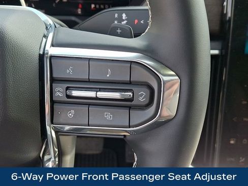 Used 2026 GMC Acadia Denali Ultimate image 8