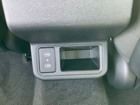 New 2025 Kia K4 LXS image 40