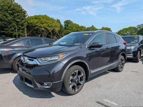 Used 2017 Honda CR-V Touring image 3