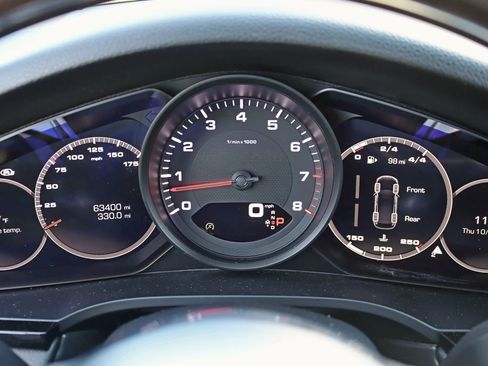 Used 2020 Porsche Cayenne AWD/4WD image 17