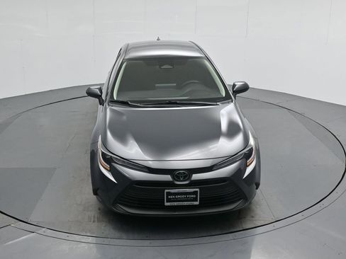 Used 2024 Toyota Corolla LE image 36