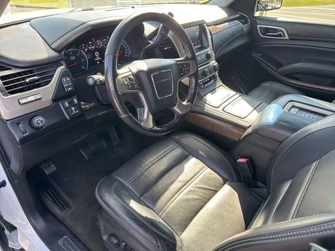 Used 2018 GMC Yukon Denali w/ Denali Ultimate Package image 39