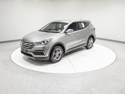 Used 2018 Hyundai Santa Fe Sport FWD image 32