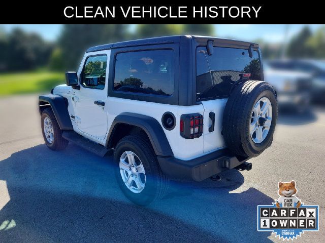 Used 2022 Jeep Wrangler Sport AWD/4WD image 3
