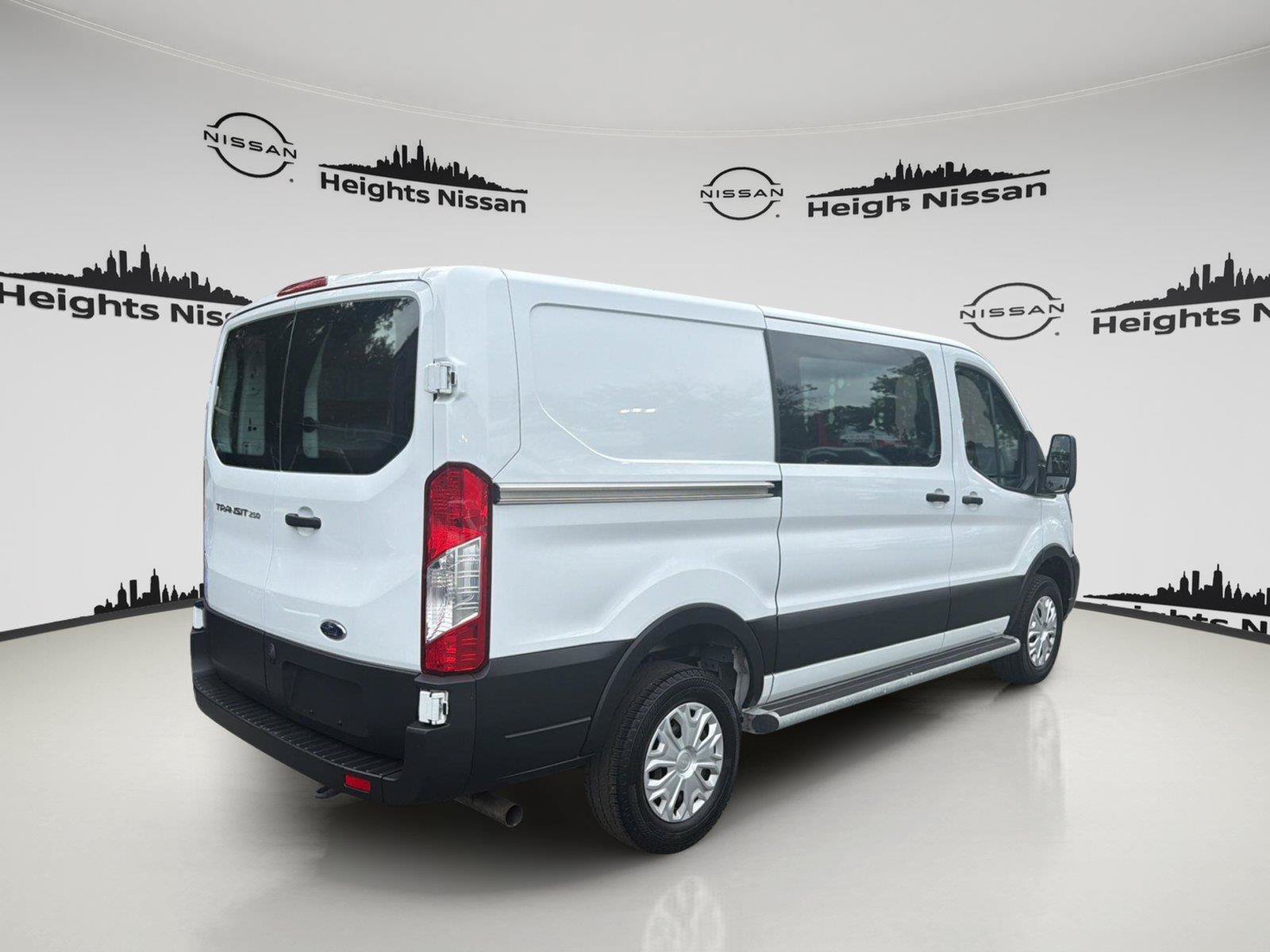 Used 2025 Ford Transit 250 Low Roof w/ Exterior Upgrade Package RWD image 5