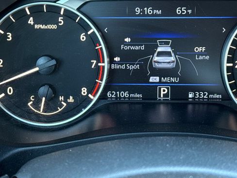 Used 2024 Nissan Altima 2.5 SV FWD image 31