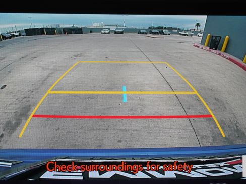 Used 2025 Lexus NX 250 FWD w/ Premium Package image 19