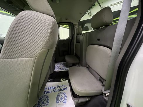 Used 2019 Nissan Frontier S RWD image 25