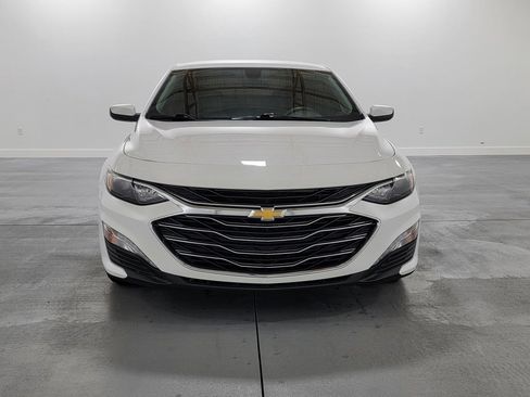 Used 2022 Chevrolet Malibu LT image 3