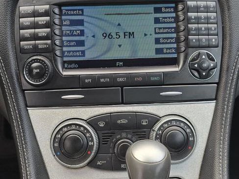 Used 2005 Mercedes-Benz SL 55 AMG SL 55 AMG 2dr Convertible image 17