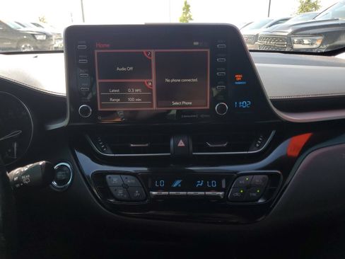 Used 2019 Toyota C-HR XLE FWD image 20