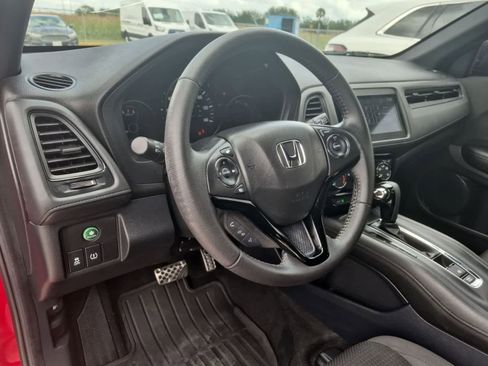 Used 2022 Honda HR-V Sport image 10