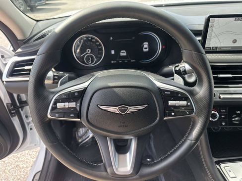 Used 2026 Genesis G70 2.5T RWD image 17