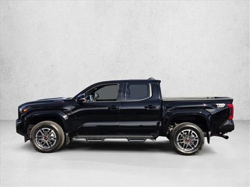 Certified 2025 Toyota Tacoma TRD Sport image 9