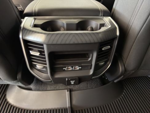 New 2026 RAM 1500 Big Horn AWD/4WD image 30