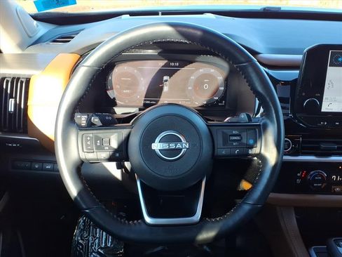 Used 2022 Nissan Pathfinder Platinum w/ Cargo Package image 23