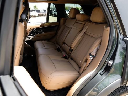New 2026 Land Rover Range Rover SE AWD/4WD image 49