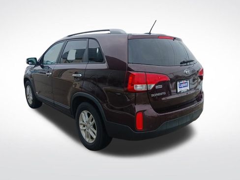 Used 2015 Kia Sorento LX image 25