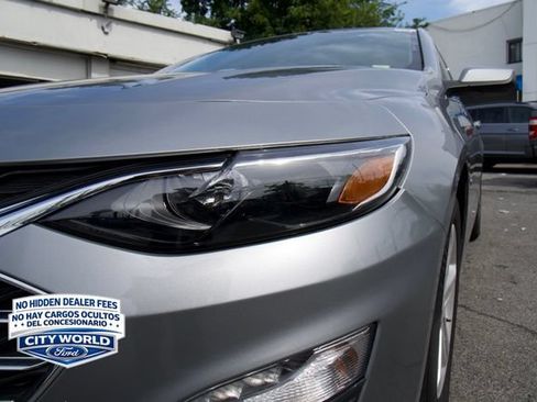 Used 2024 Chevrolet Malibu LT FWD image 8