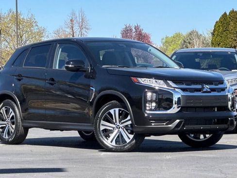 New 2026 Mitsubishi Outlander Sport SE AWD/4WD image 2