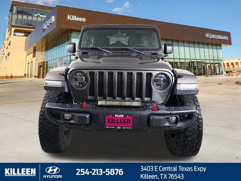 Used 2018 Jeep Wrangler Unlimited Rubicon image 2
