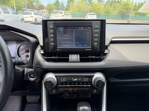Used 2021 Toyota RAV4 XLE w/ Convenience Package AWD/4WD image 21