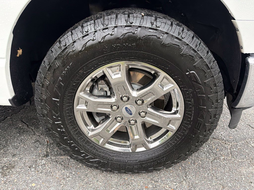 Used 2023 Ford F150 Lariat AWD/4WD image 9