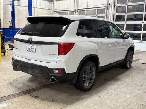 Used 2023 Honda Passport EX-L image 6