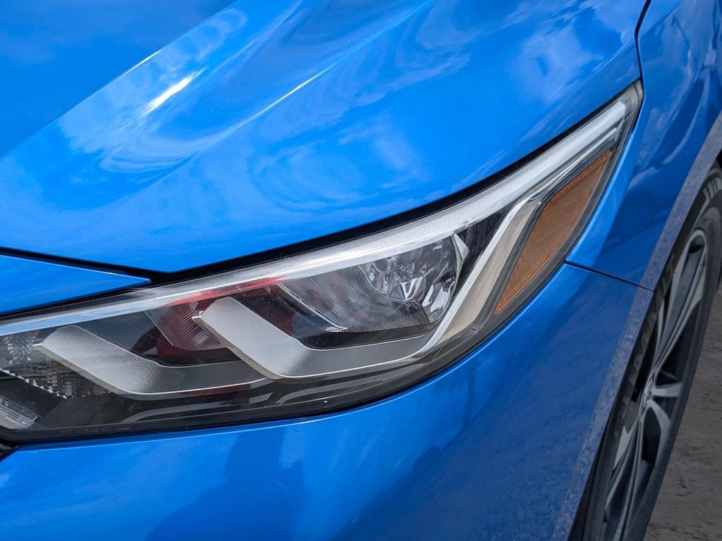 Used 2021 Nissan Sentra SV FWD image 4
