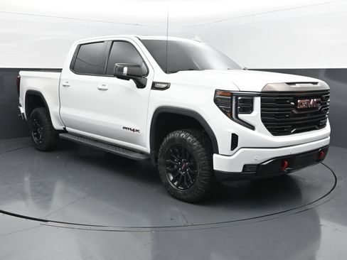 Used 2023 GMC Sierra 1500 AT4X AWD/4WD image 7
