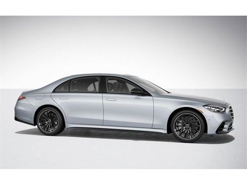 New 2025 Mercedes-Benz S 580 4MATIC Sedan image 14