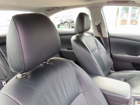 Used 2011 Lexus ES 350 image 34