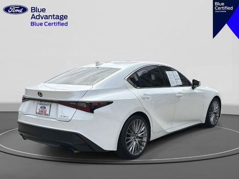 Used 2023 Lexus IS 300 w/ Premium Package RWD image 5