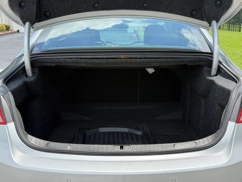 Used 2018 Chevrolet Impala Premier FWD image 13
