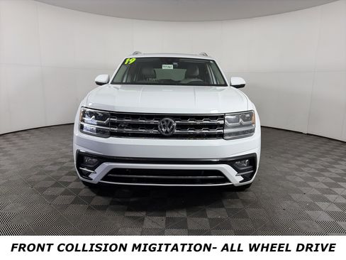 Used 2019 Volkswagen Atlas SEL R-Line image 2