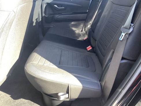 Certified 2025 Hyundai Santa Cruz SE image 11