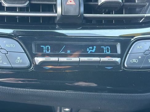 Used 2018 Toyota C-HR XLE image 19