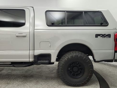 Used 2025 Ford F250 Lariat w/ Lariat Ultimate Package AWD/4WD image 39