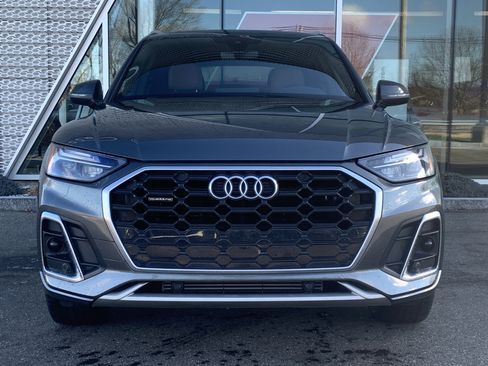 Certified 2022 Audi Q5 2.0T Premium w/ Convenience Package image 6