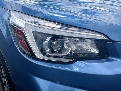 Used 2020 Subaru Forester Touring AWD/4WD image 30