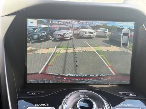 Used 2017 Ford Escape Titanium FWD image 12